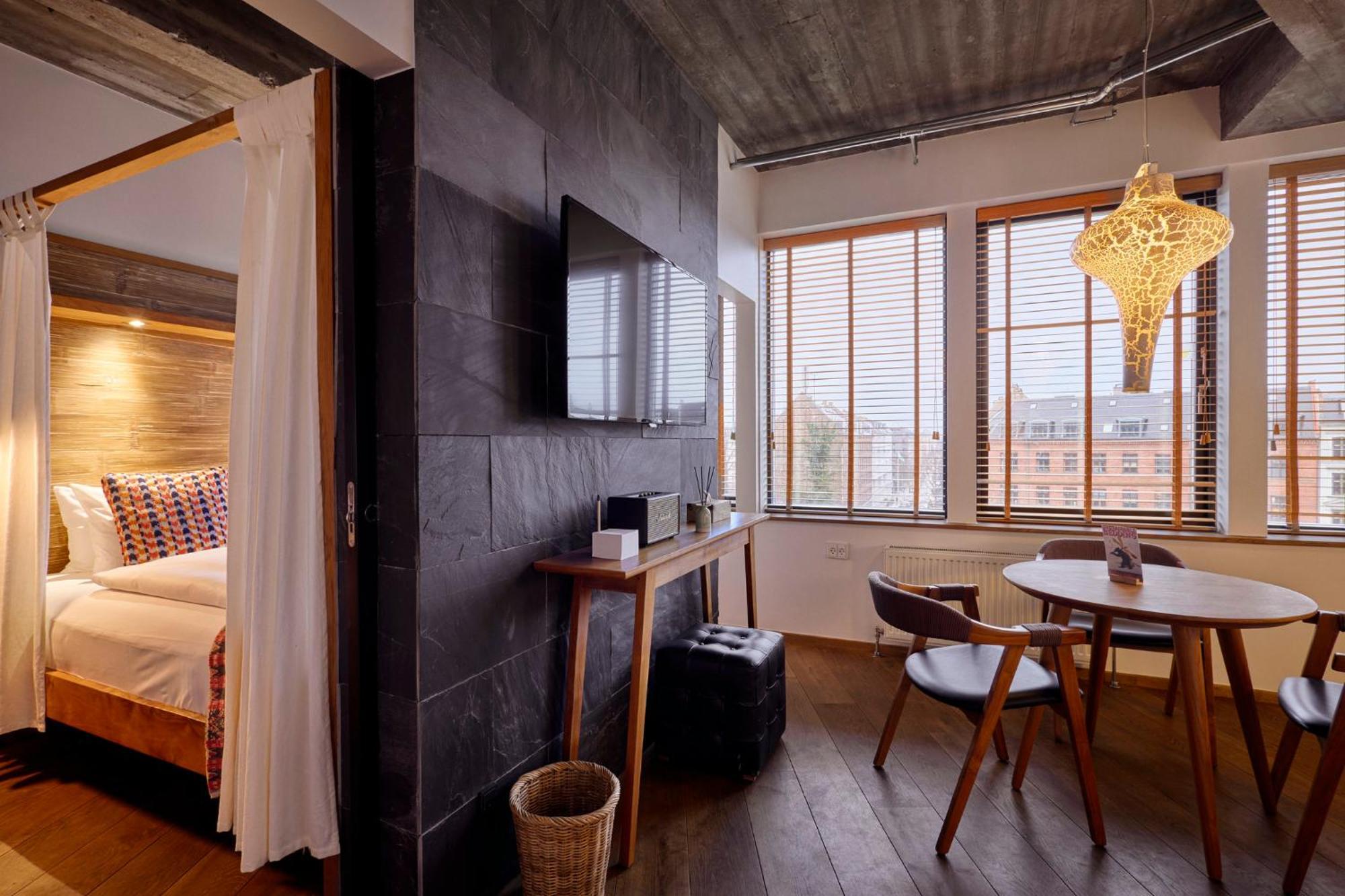 마농 레 스위트 굴스메덴 호텔 코펜하겐 외부 사진 A room at the hotel