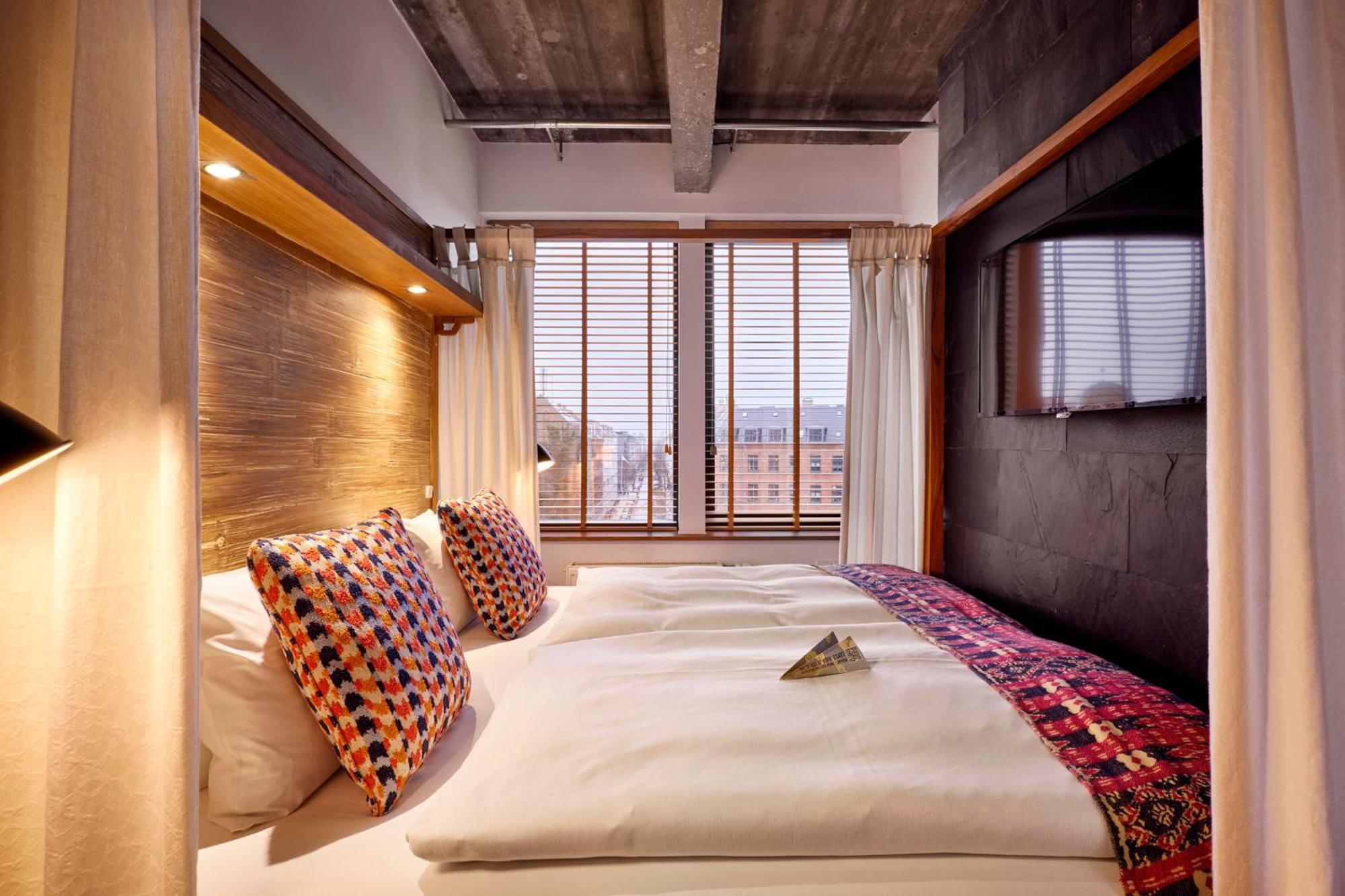 마농 레 스위트 굴스메덴 호텔 코펜하겐 외부 사진 A room at the hotel